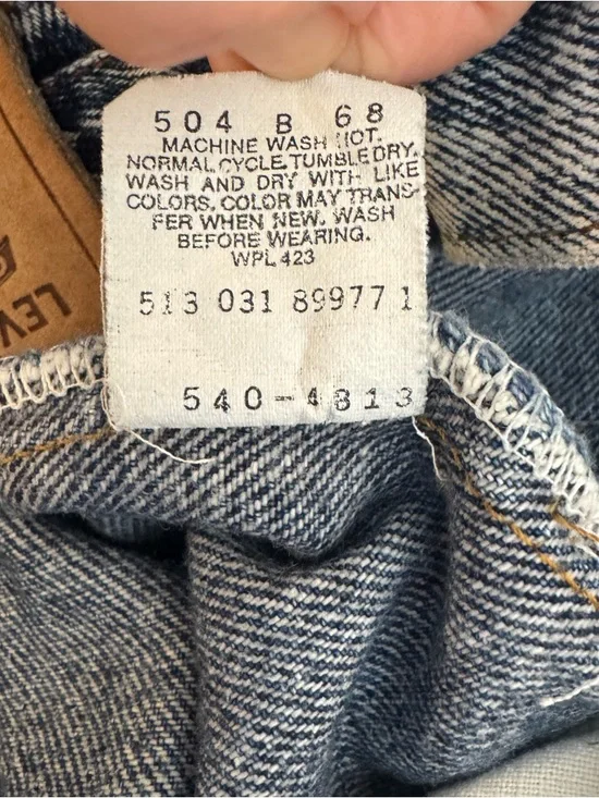 Rare Vintage Acid Wash Levi’s with a Leather Patch 1991 - Picture 6 of 11